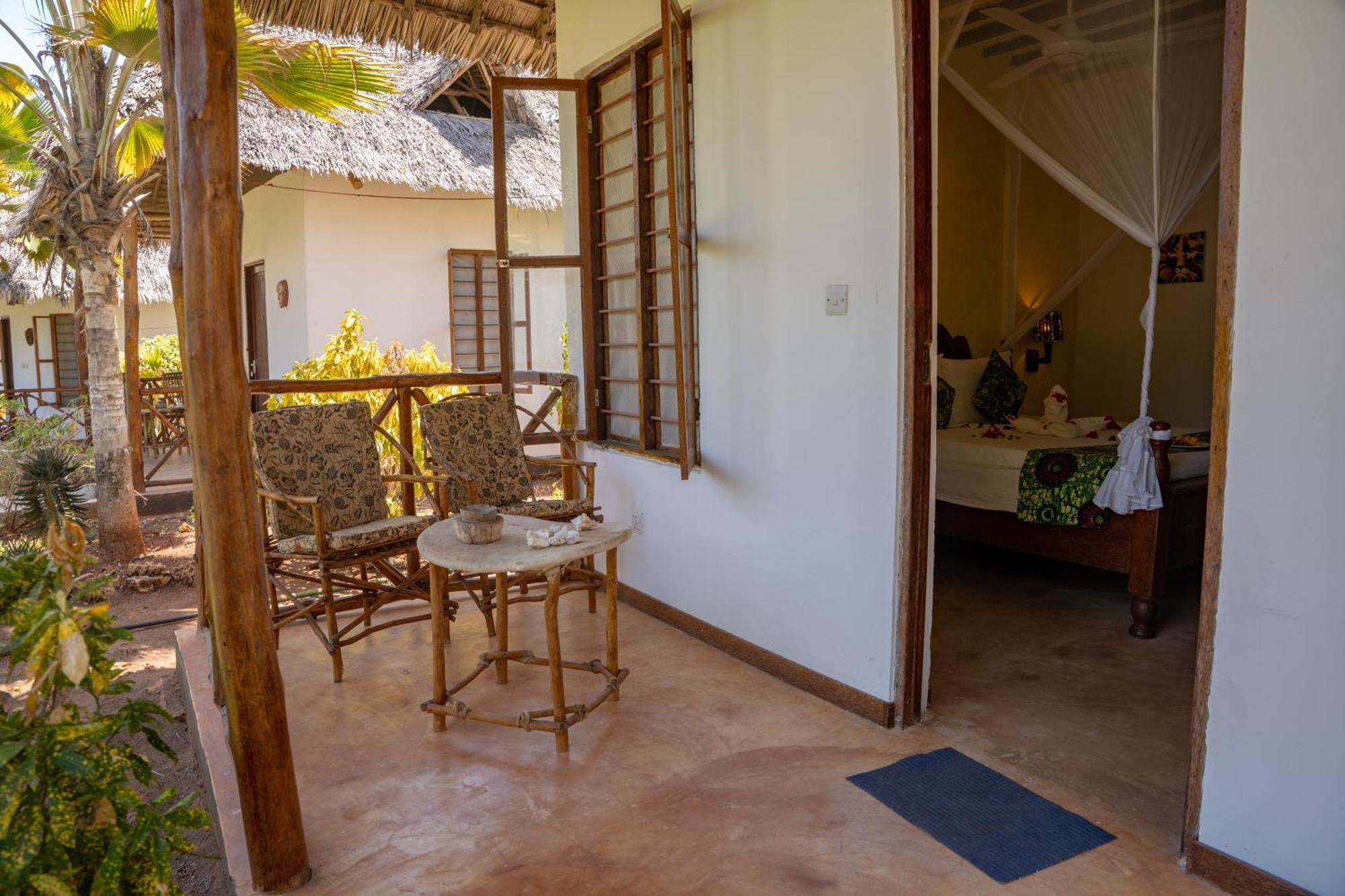 Mawimbi Bungalows Nungwi Dış mekan fotoğraf