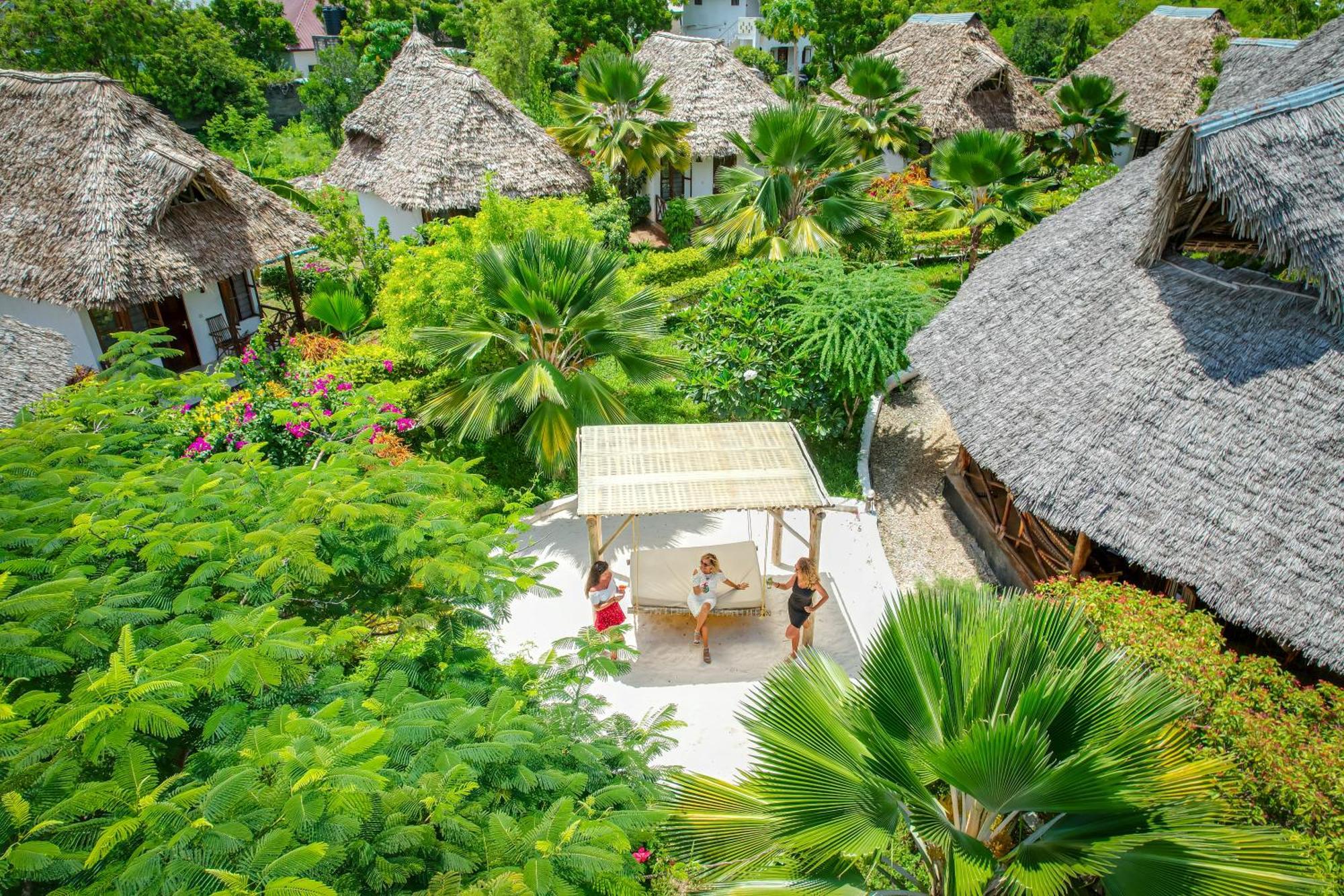 Mawimbi Bungalows Nungwi Dış mekan fotoğraf